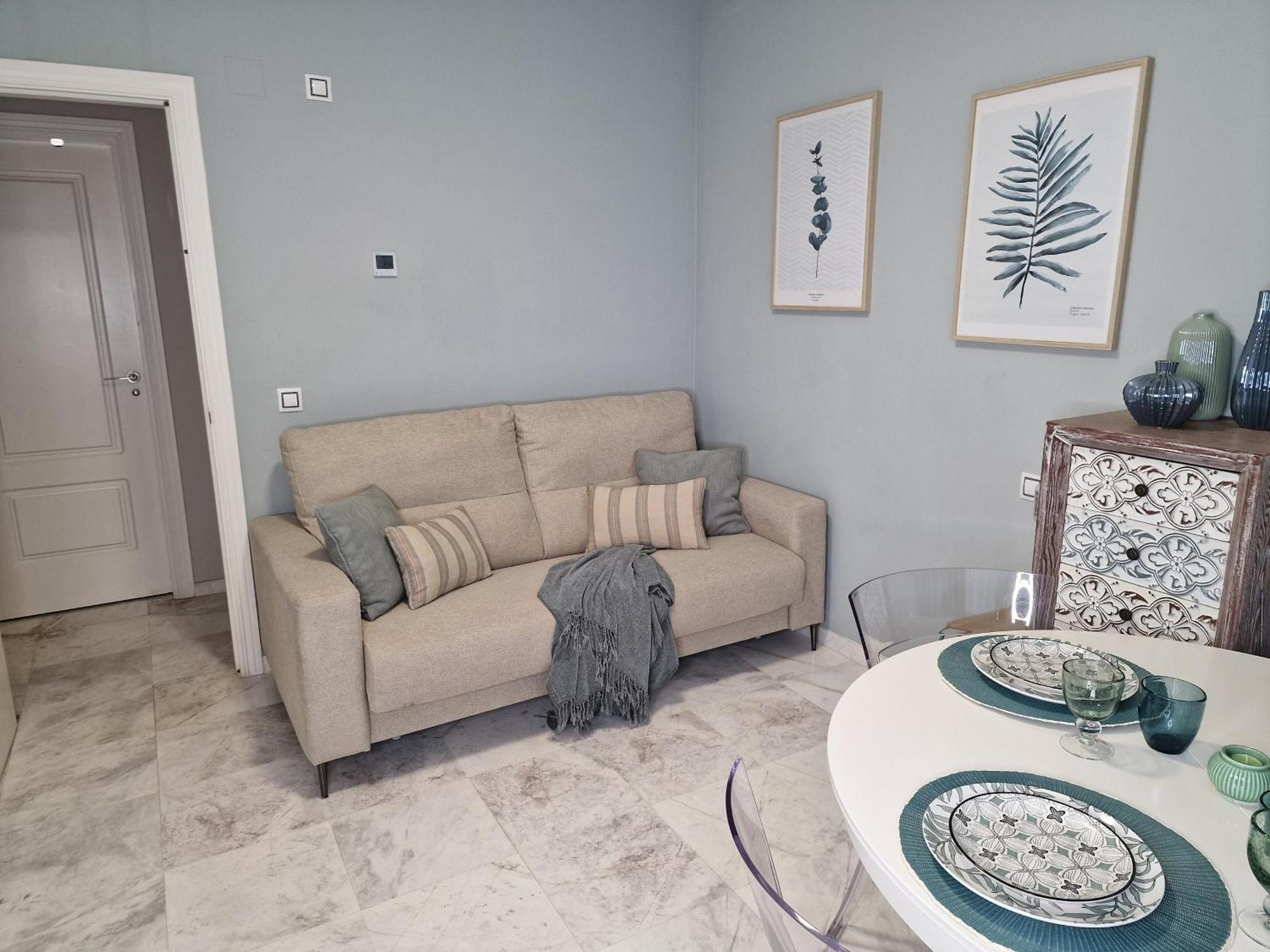 Sun & Palms - Cozy Flat In Quiet Neighbourhood With A Great Pool Area Apartment Malaga Exterior photo